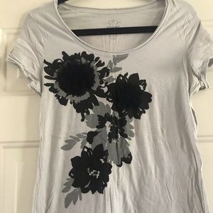 Women’s appliqué cotton t-shirt from Old Navy